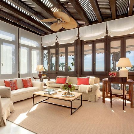 Genteel Home Paseo Maritimo Малага Экстерьер фото